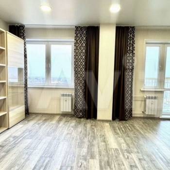 Сдается 2-х комнатная квартира, 75 м²