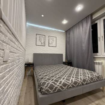 Продается 1-комнатная квартира, 45 м²