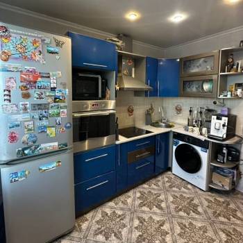 Продается Многокомнатная квартира, 79 м²