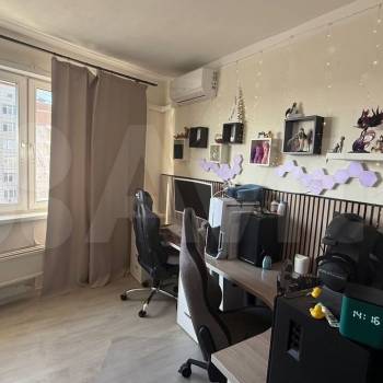 Продается 1-комнатная квартира, 54,1 м²