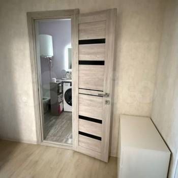 Продается 1-комнатная квартира, 54,1 м²