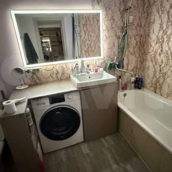 Продается 1-комнатная квартира, 54,1 м²