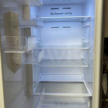 Продается 1-комнатная квартира, 48 м²