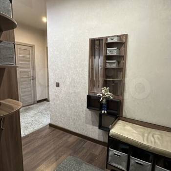 Продается 1-комнатная квартира, 48 м²