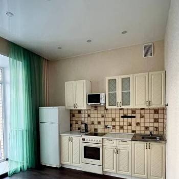 Сдается 1-комнатная квартира, 45 м²