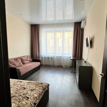 Сдается 1-комнатная квартира, 45 м²