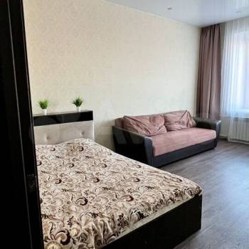 Сдается 1-комнатная квартира, 45 м²