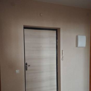 Продается 1-комнатная квартира, 38 м²