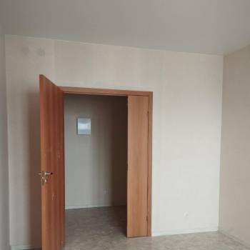 Продается 1-комнатная квартира, 38 м²