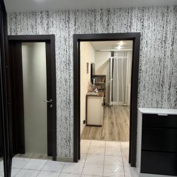 Продается 2-х комнатная квартира, 42 м²