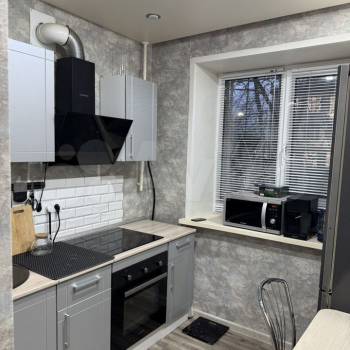 Продается 1-комнатная квартира, 30,6 м²