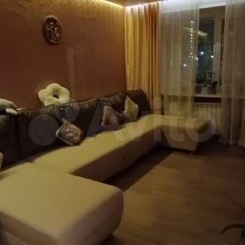 Продается Многокомнатная квартира, 62 м²