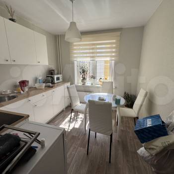 Продается 2-х комнатная квартира, 57 м²