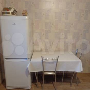 Продается 1-комнатная квартира, 40 м²