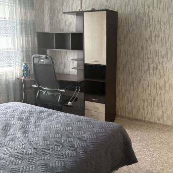 Сдается Многокомнатная квартира, 99 м²