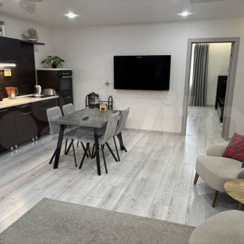 Продается 3-х комнатная квартира, 97,6 м²