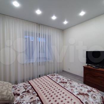 Сдается 1-комнатная квартира, 47,3 м²