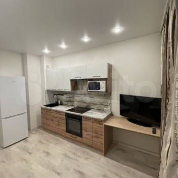 Сдается 1-комнатная квартира, 42 м²