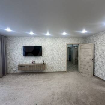 Продается 2-х комнатная квартира, 67,9 м²