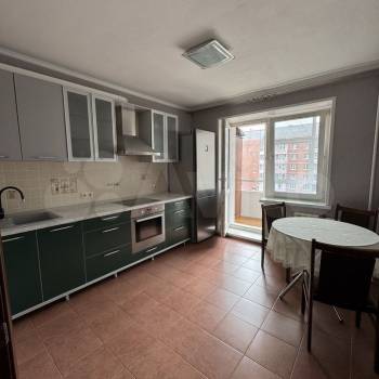 Продается 2-х комнатная квартира, 61 м²