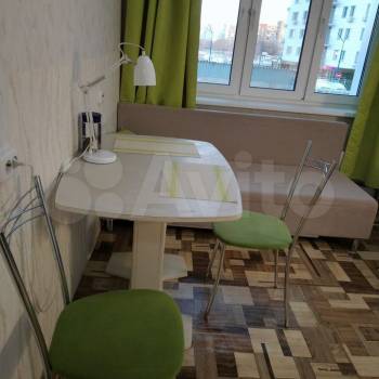 Сдается 1-комнатная квартира, 42 м²