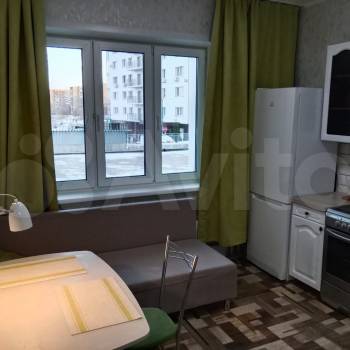 Сдается 1-комнатная квартира, 42 м²