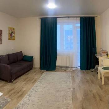 Продается 1-комнатная квартира, 30,4 м²