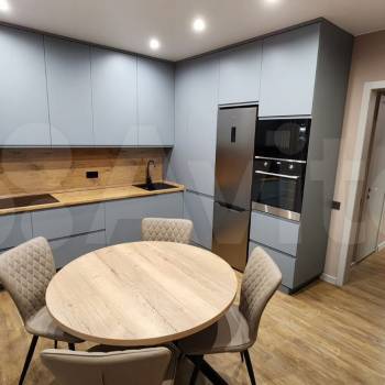 Сдается 1-комнатная квартира, 49 м²