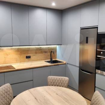 Сдается 1-комнатная квартира, 49 м²