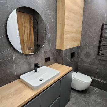 Сдается 1-комнатная квартира, 49 м²