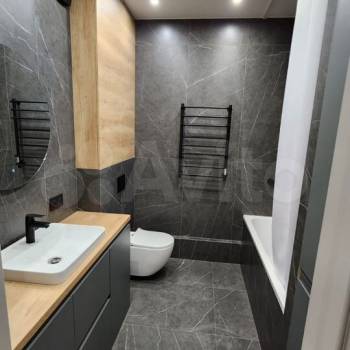 Сдается 1-комнатная квартира, 49 м²