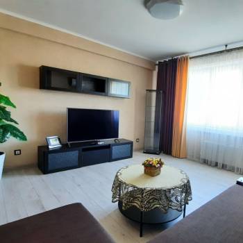 Сдается 2-х комнатная квартира, 54,6 м²