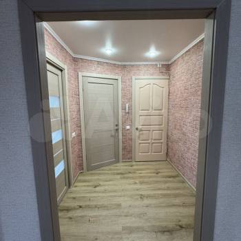 Продается Многокомнатная квартира, 62,1 м²