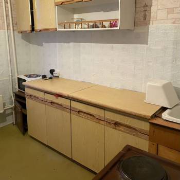 Продается Многокомнатная квартира, 85,2 м²