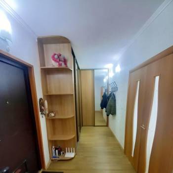 Продается 1-комнатная квартира, 40,7 м²
