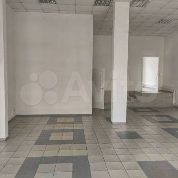 Продается Нежилое помещение, 179,5 м²