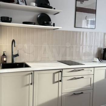 Продается 1-комнатная квартира, 40,4 м²