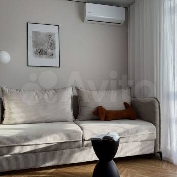 Продается 1-комнатная квартира, 40,4 м²