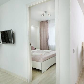 Продается 1-комнатная квартира, 35 м²