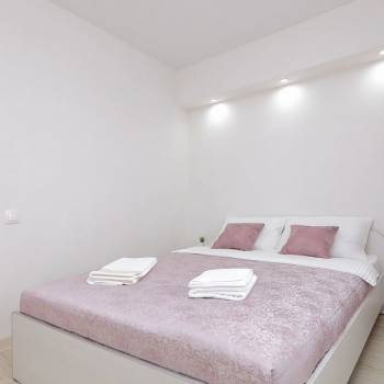 Продается 1-комнатная квартира, 35 м²