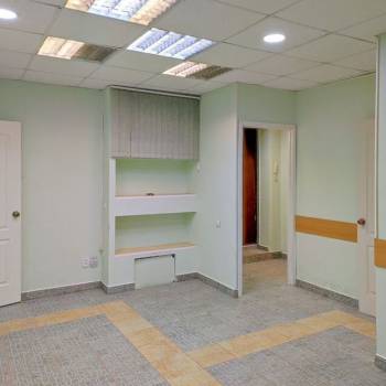 Продается 3-х комнатная квартира, 42 м²