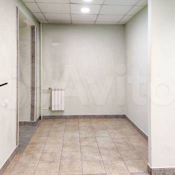 Продается 3-х комнатная квартира, 42 м²