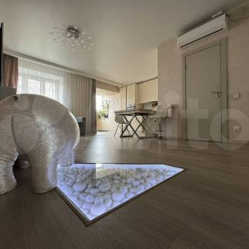 Сдается Многокомнатная квартира, 84 м²