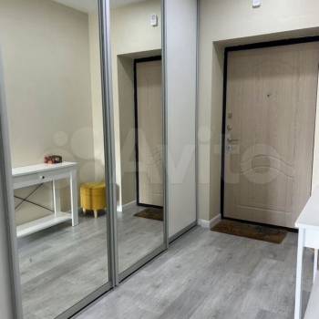 Сдается 2-х комнатная квартира, 72,5 м²