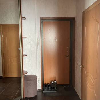 Продается 1-комнатная квартира, 43 м²