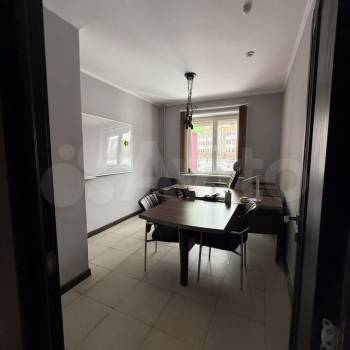 Сдается Нежилое помещение, 114 м²