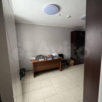 Сдается Нежилое помещение, 114 м²