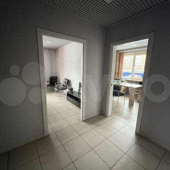 Сдается Нежилое помещение, 114 м²