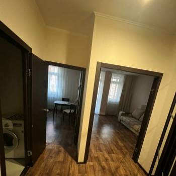 Продается 1-комнатная квартира, 36 м²