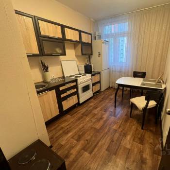 Продается 1-комнатная квартира, 36 м²